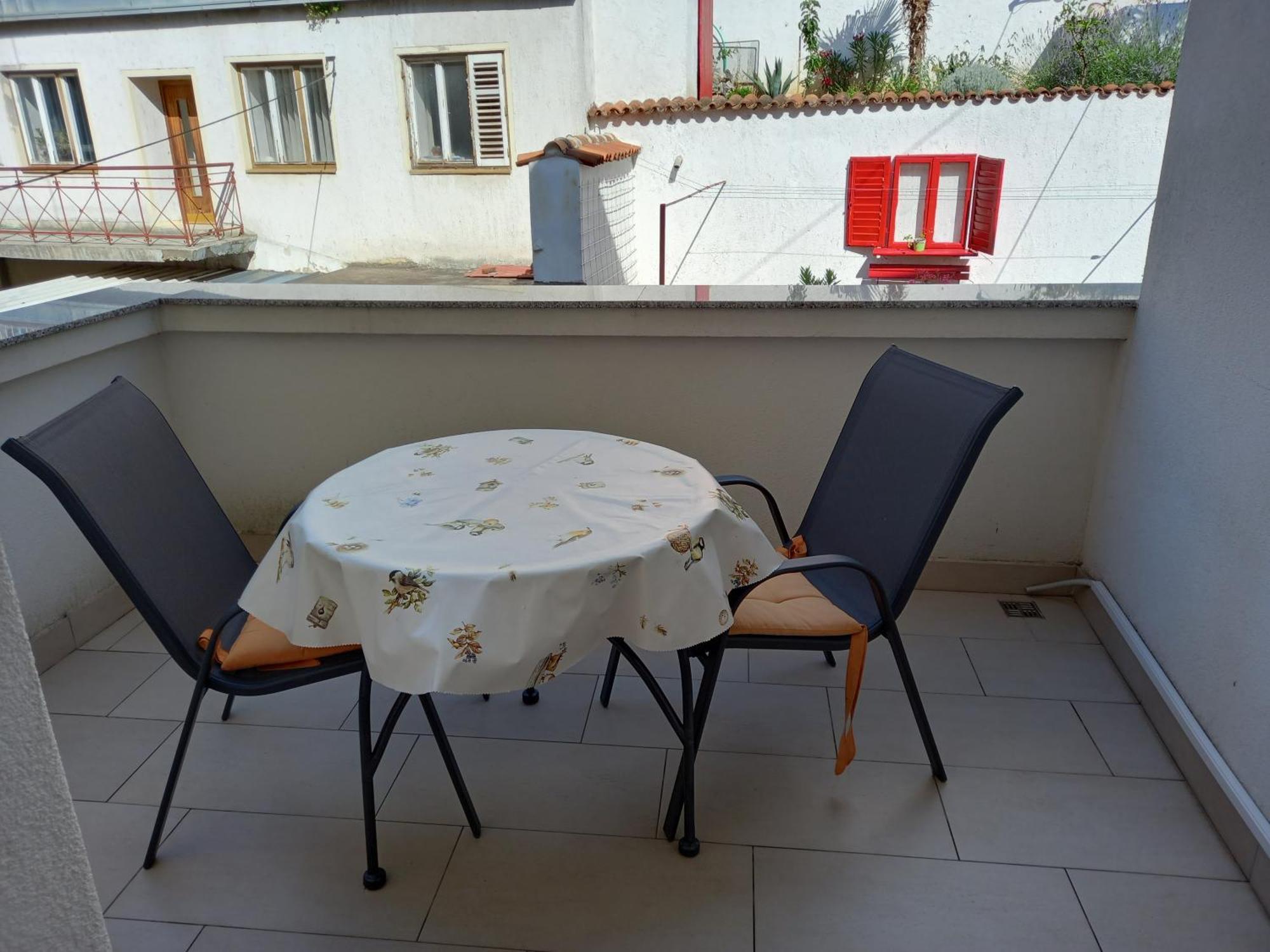 Apartmani Iris I Ana Crikvenica Zimmer foto